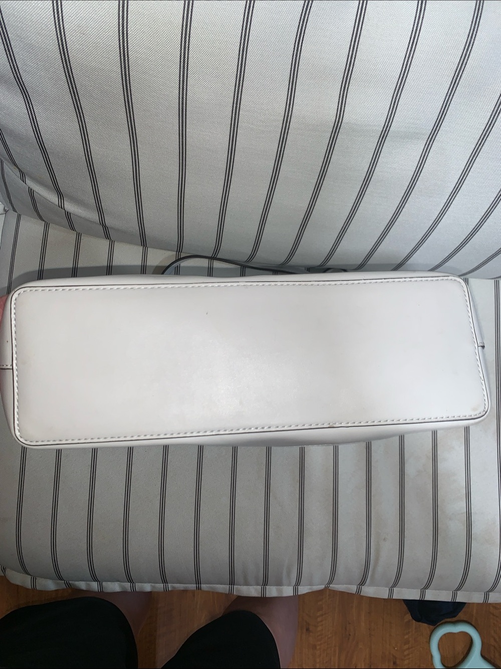 Michael Kors White and Light Gray MK Signature Tote - Picture 8 of 8
